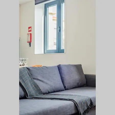 Maravilhoso Apartamento No Centro Do C 1 *